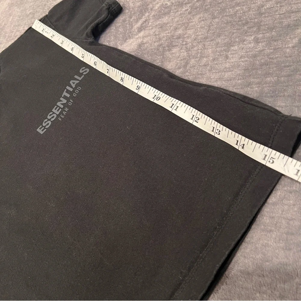 Fear of God Essentials Tee Shirt Kids Sz XS 4/5 Black Grunge T Shirt Boys Girls